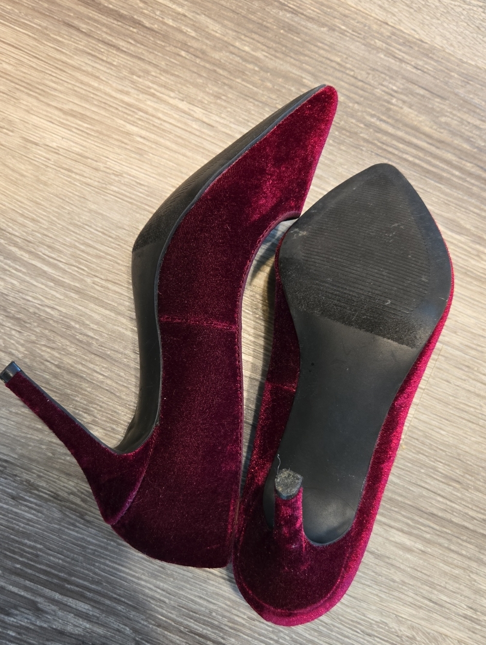 Vintage Maroon Velvet Heels Sz 6 - Picture 4 of 4